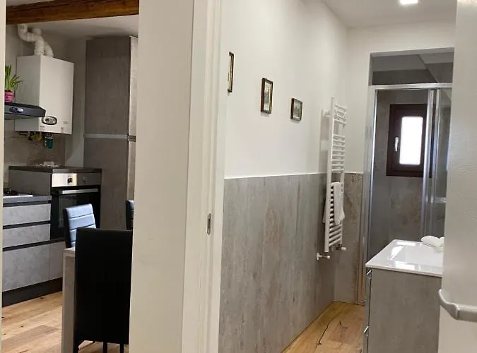 Apartament Lovely Flat Between Mercato Centrale And Duomo Florencja